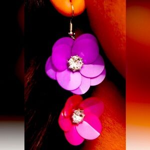 💜🧚🏻‍♀️💜 “FAIRY TALE FLORALS” PURPLE EARRINGS ~ PAPARAZZI❗️💜🧚🏻‍♀️💜 GORGEOUS❗️